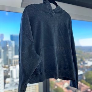 Cute nike crop sweatshirt